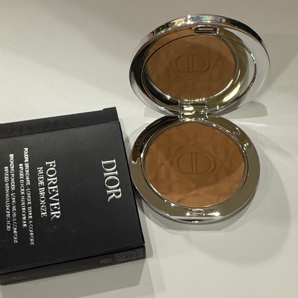 DIOR - Picture 2 of 5